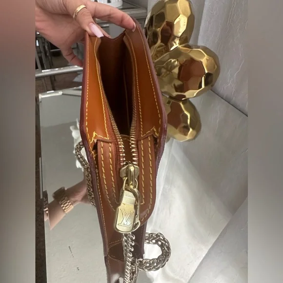 Louis Vuitton Homme - Picture 6 of 11